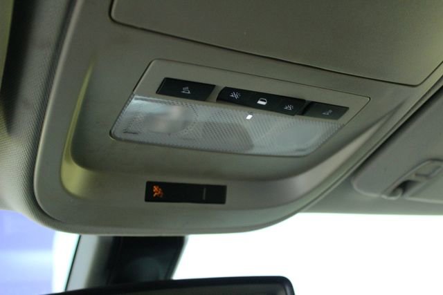 Used 2020 Chevrolet Colorado LT w/ LT Convenience Package image 19