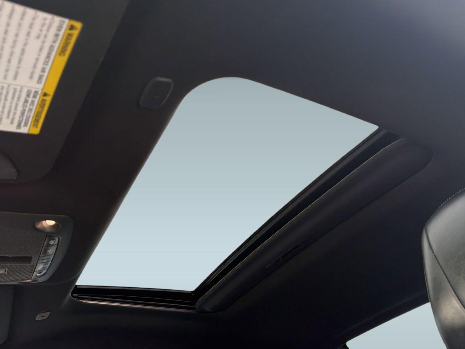 Used 2018 INFINITI Q60 3.0t Luxe w/ Sensory Package 3.0T Luxe image 15