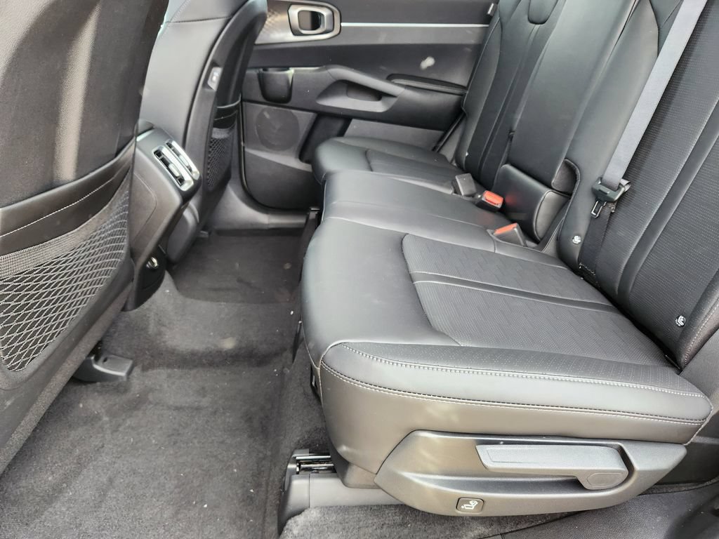 New 2026 Kia Sorento S AWD/4WD image 9