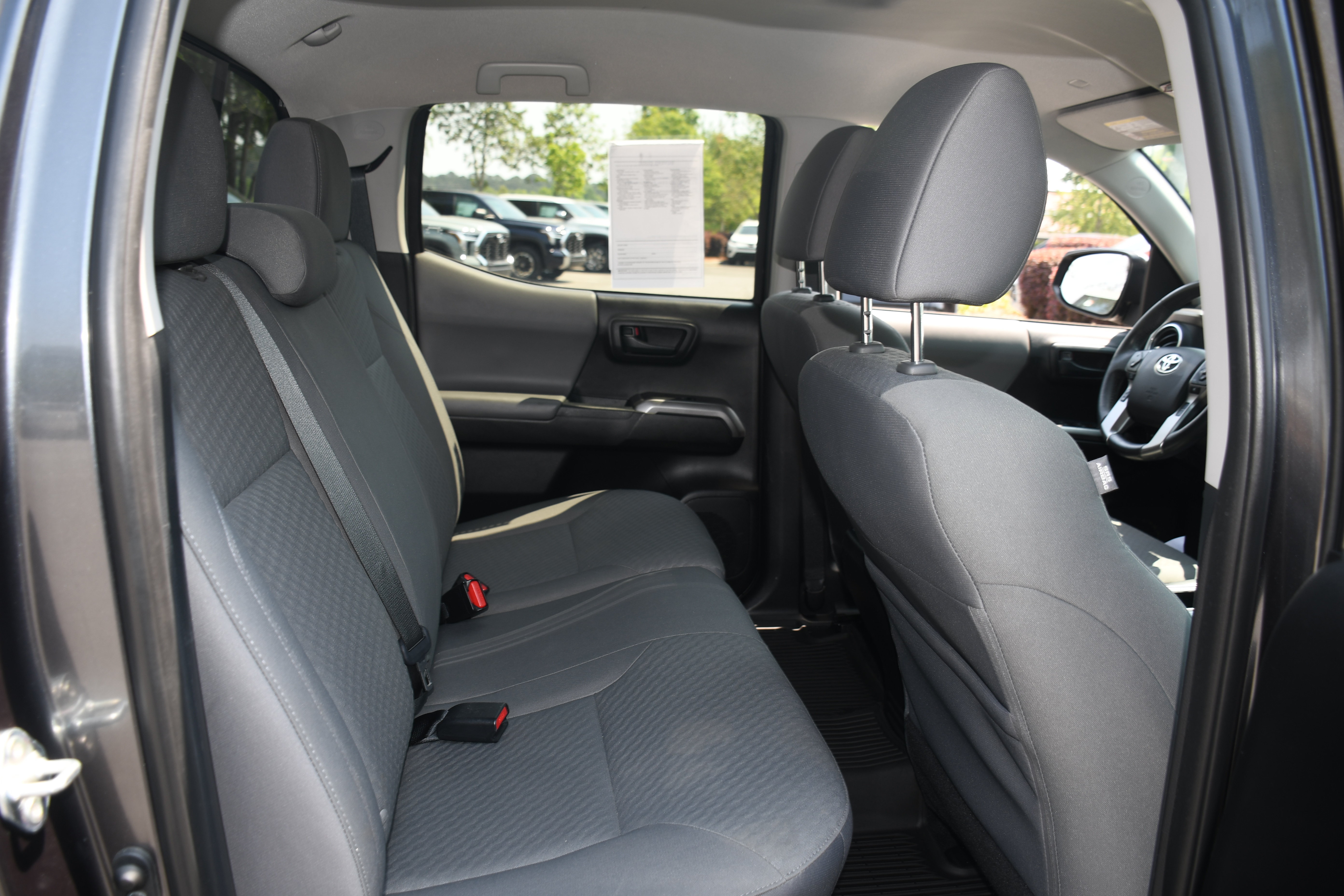 Certified 2021 Toyota Tacoma SR5 RWD image 17