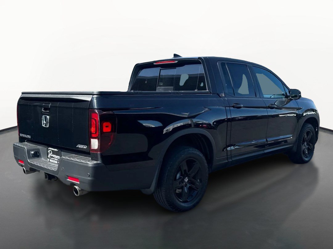 Used 2021 Honda Ridgeline Black Edition image 3