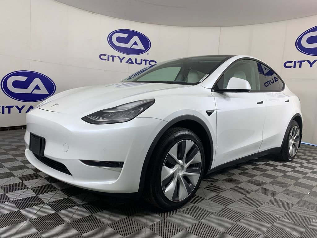 Used 2020 Tesla Model Y Long Range image 7