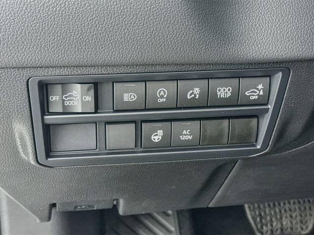 New 2026 Toyota Tundra Limited AWD/4WD image 10