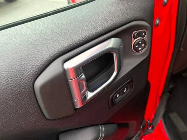 Used 2023 Jeep Wrangler Unlimited Sahara w/ Safety Group AWD/4WD image 13