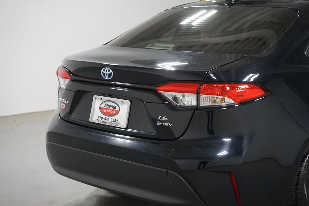 Certified 2025 Toyota Corolla LE w/ Convenience Package FWD image 9