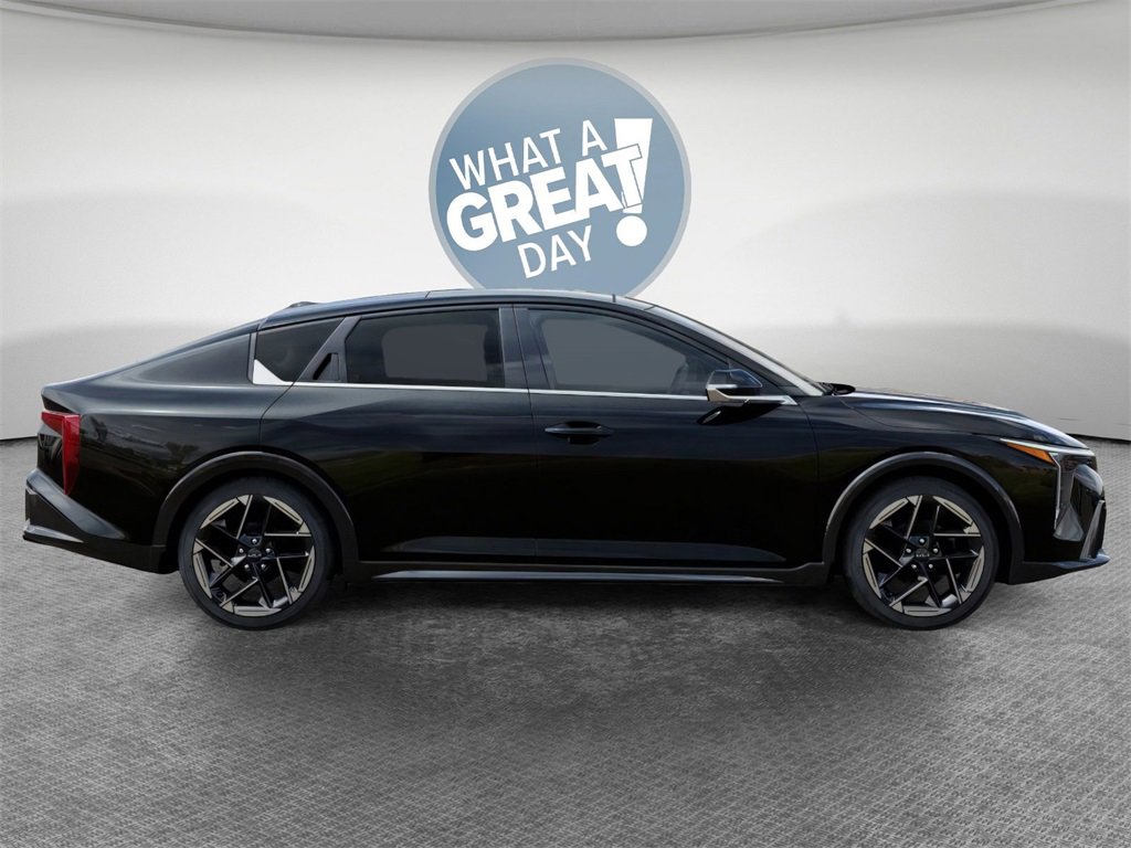 New 2025 Kia K4 GT-Line image 7