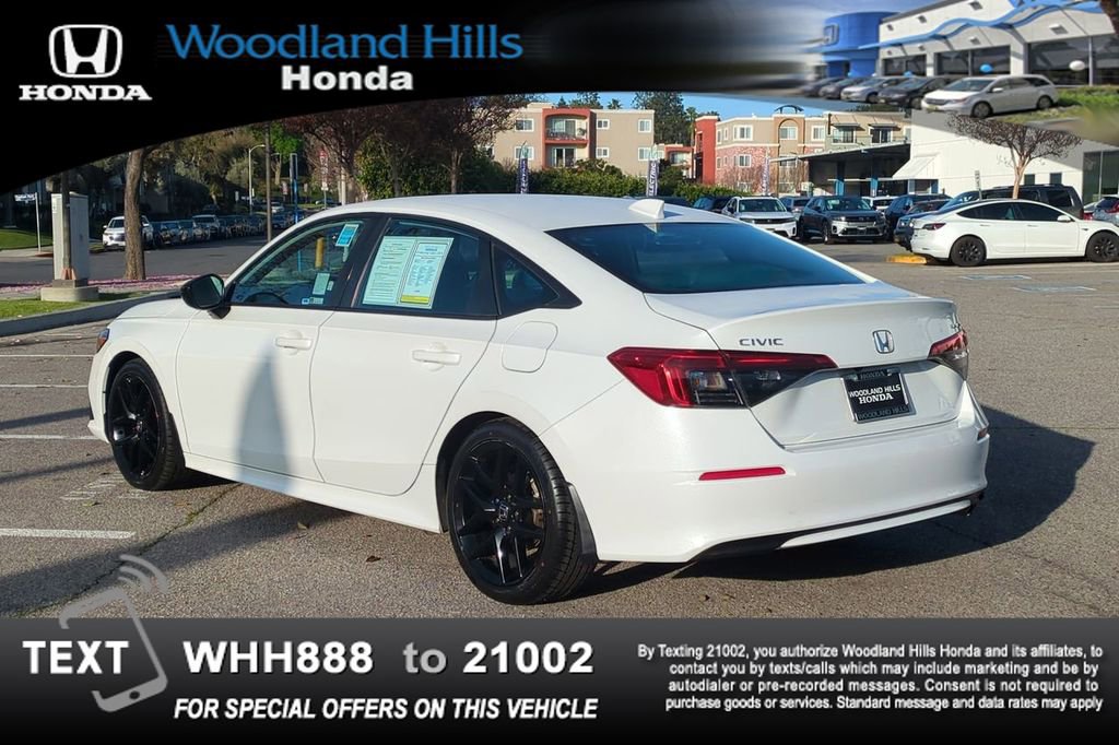 Used 2023 Honda Civic Sport image 7