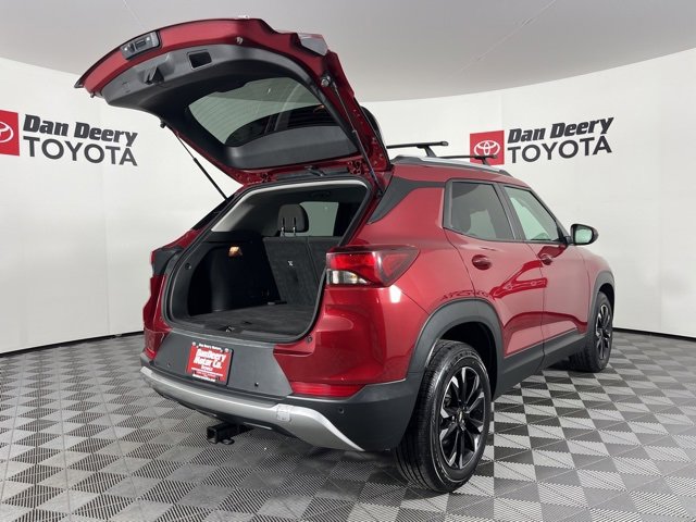 Used 2021 Chevrolet TrailBlazer LT w/ Convenience Package image 17