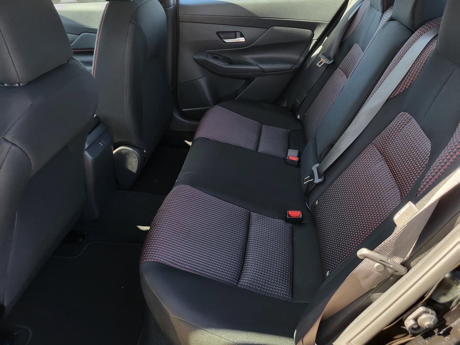 New 2026 Nissan Sentra SR w/ Floor Mat Package image 15