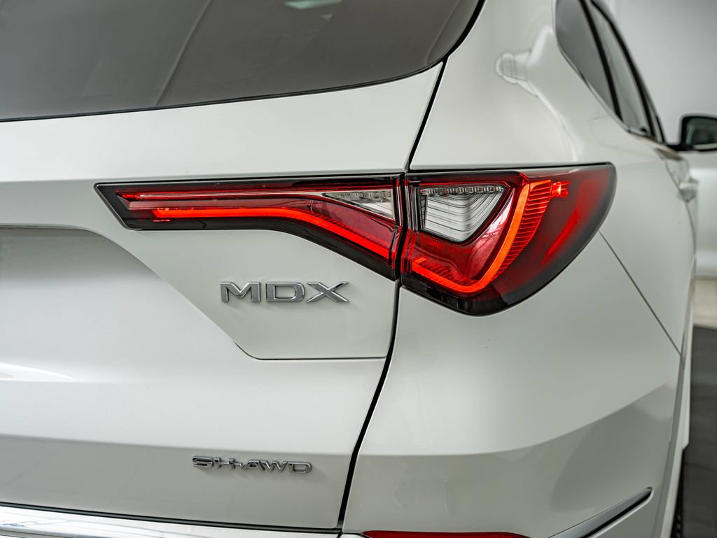 Certified 2026 Acura MDX w/ Advance Package AWD/4WD image 15