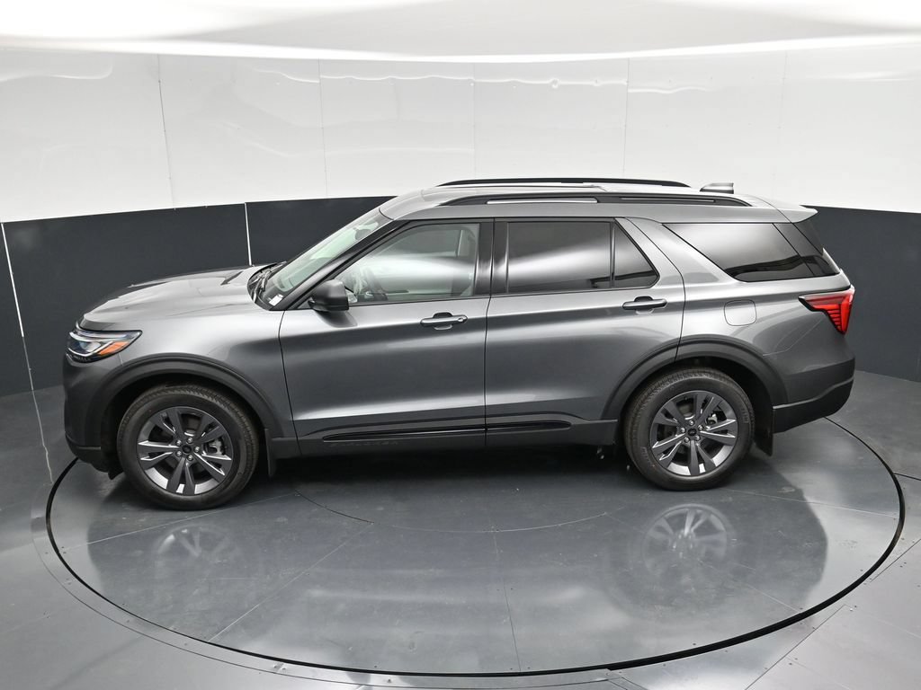 New 2026 Ford Explorer Active w/ Active Comfort Package AWD/4WD image 54
