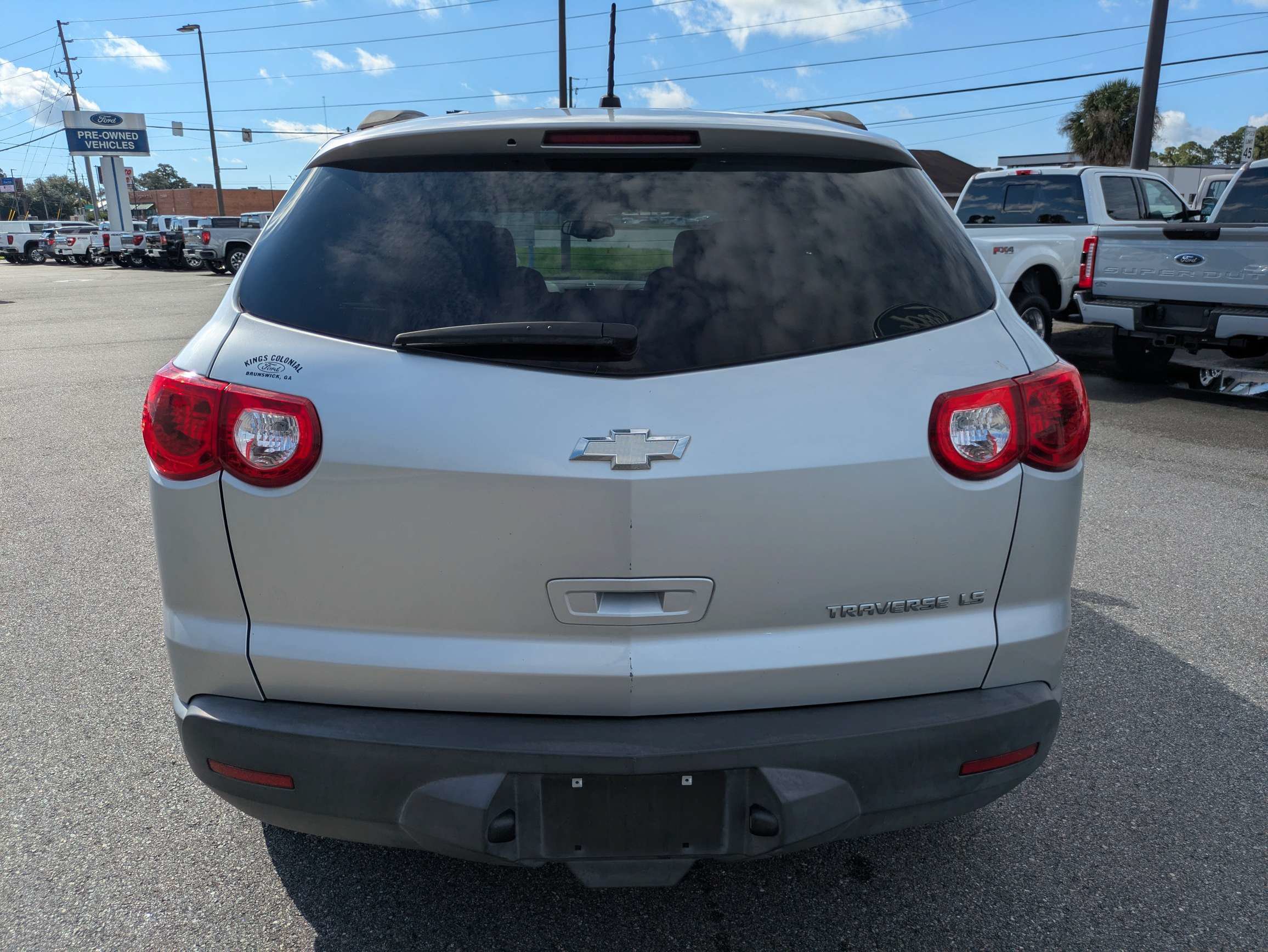 Used 2012 Chevrolet Traverse LS FWD image 4