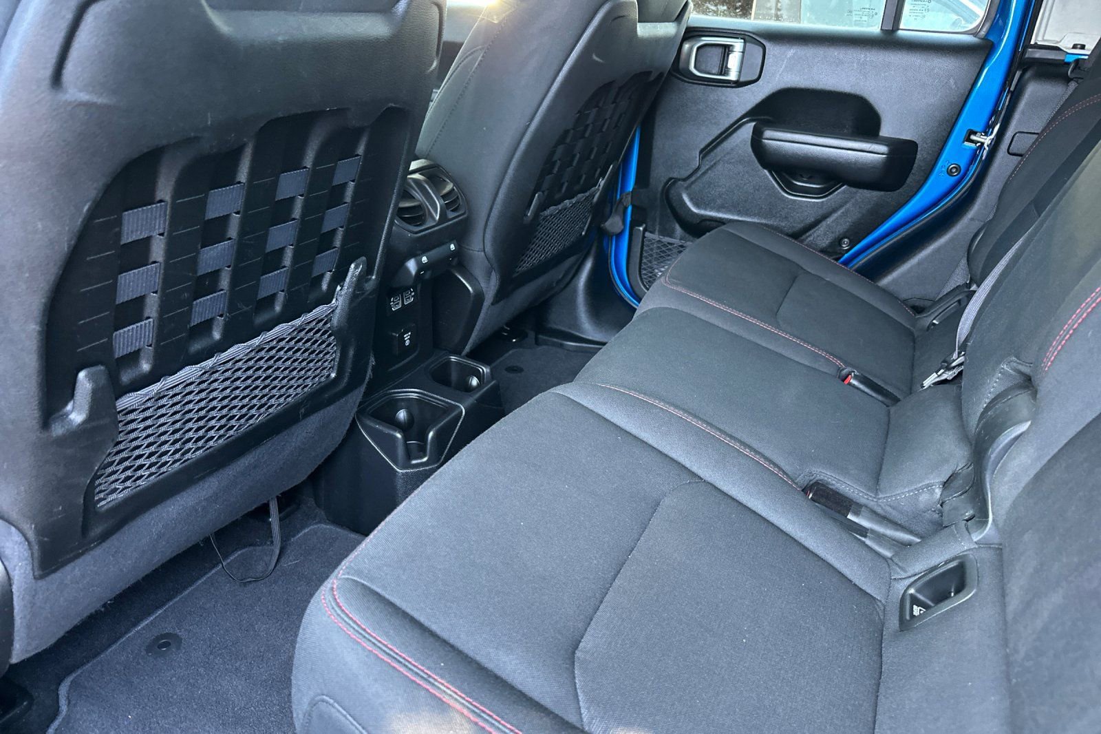 Used 2020 Jeep Gladiator Rubicon w/ Trailer Tow Package image 12