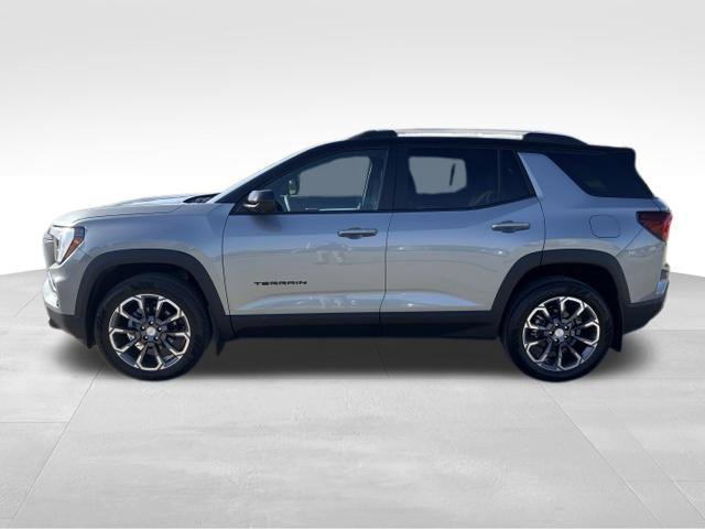 Certified 2026 GMC Terrain Elevation w/ Elevation Premium Package AWD/4WD image 2