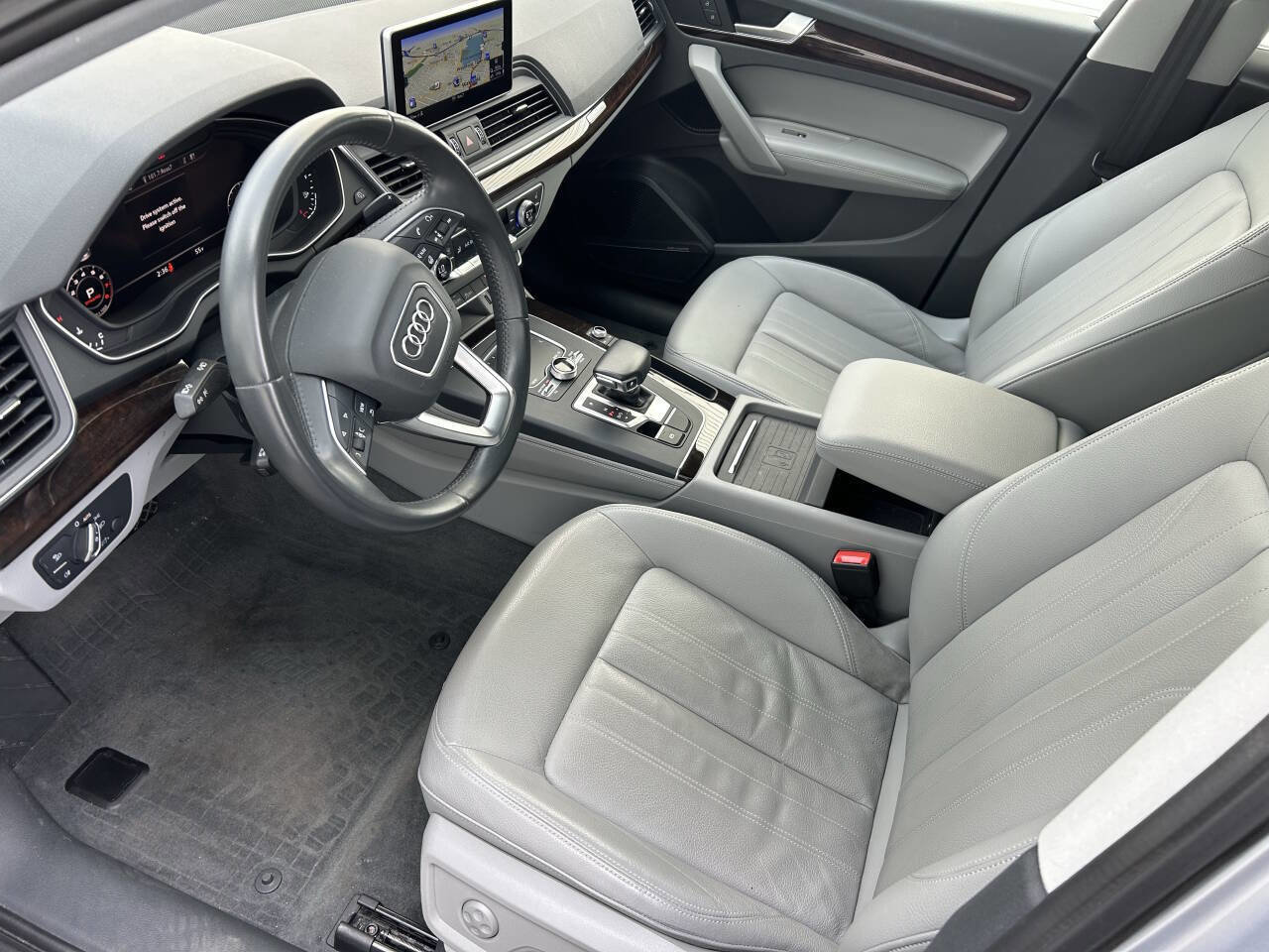 Used 2019 Audi Q5 2.0T Premium Plus w/ Premium Plus Package image 32