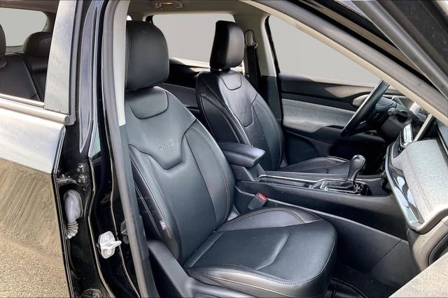 Used 2022 Jeep Compass Latitude w/ Sun and Sound Group image 20