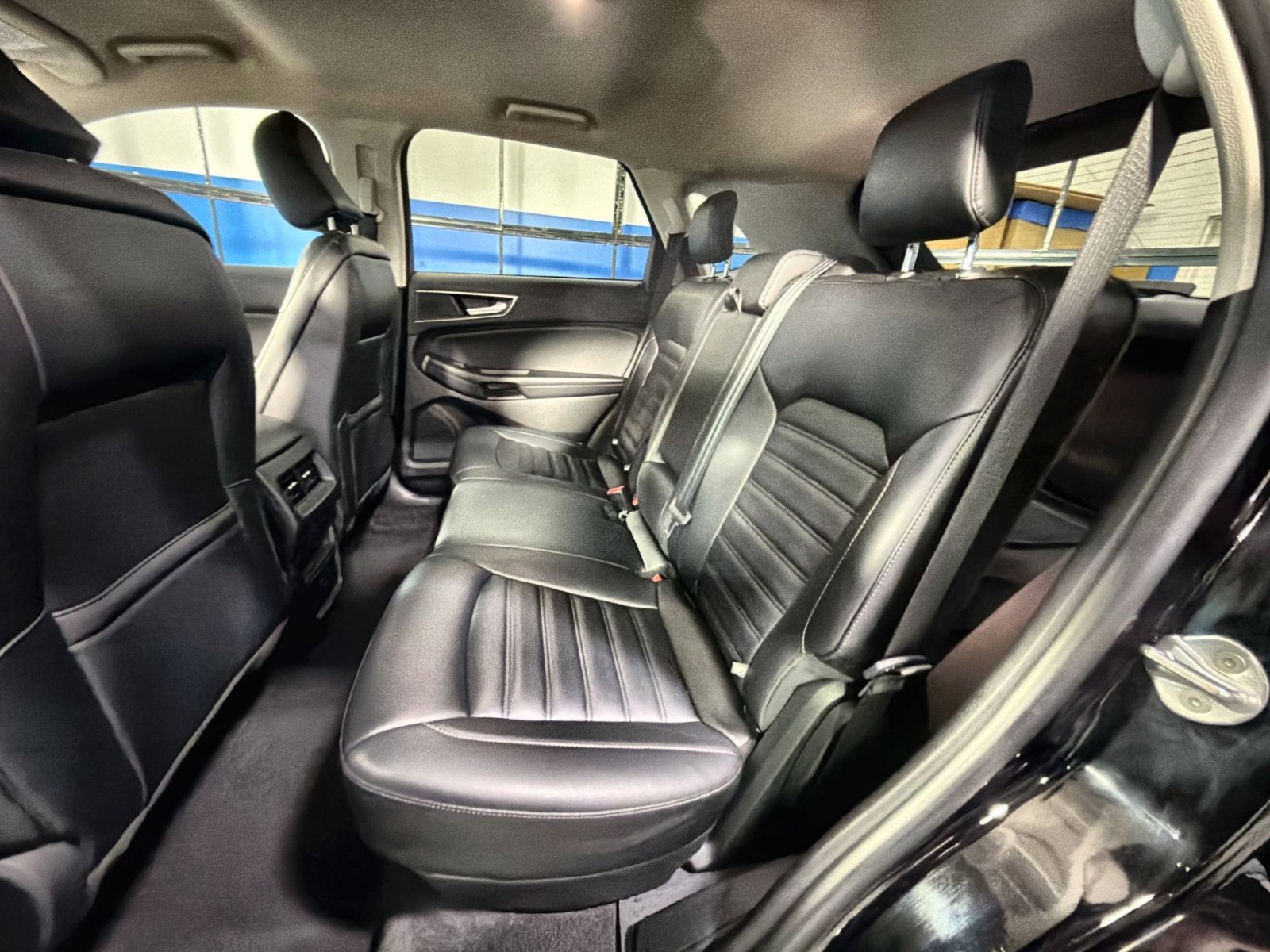 Used 2024 Ford Edge SEL AWD/4WD image 38