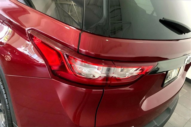 Used 2020 Chevrolet Traverse RS image 28