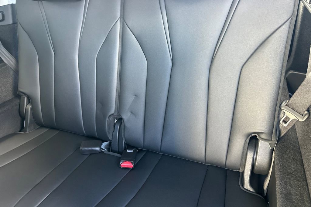 Certified 2025 Acura MDX FWD image 16