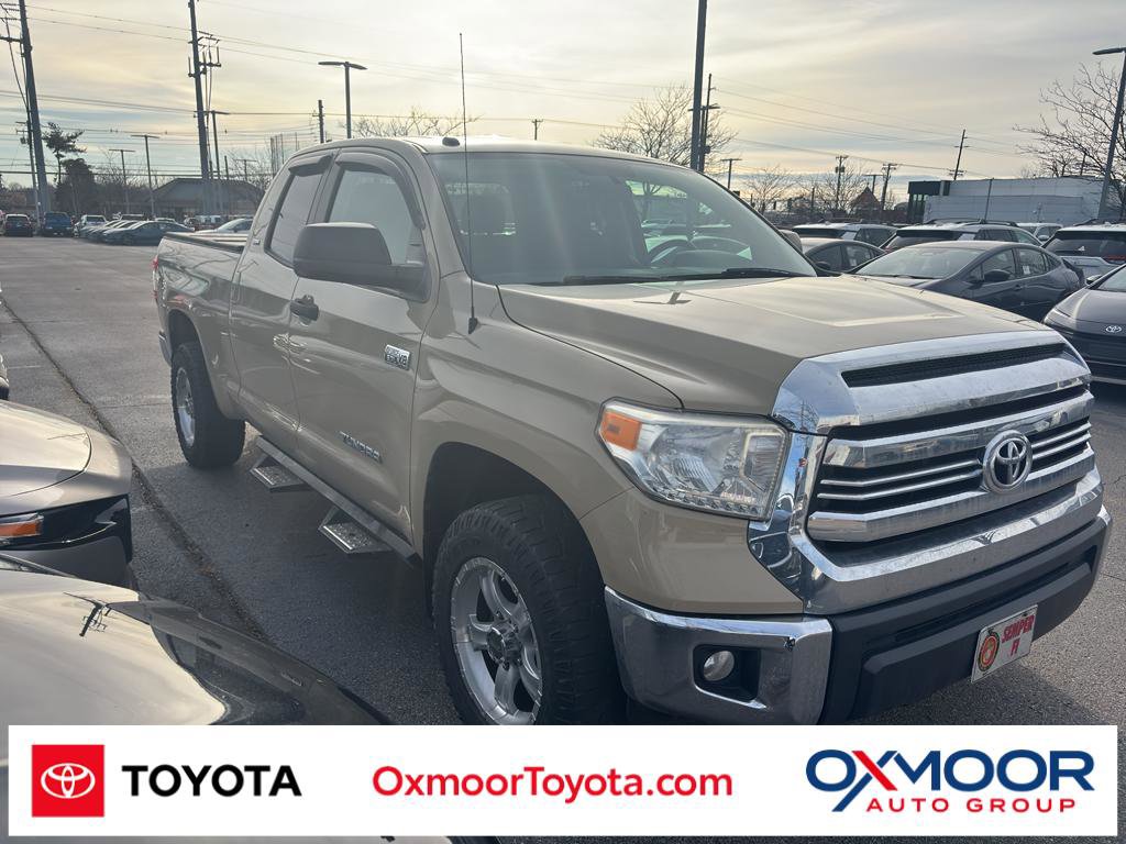 Used 2017 Toyota Tundra SR5 image 1
