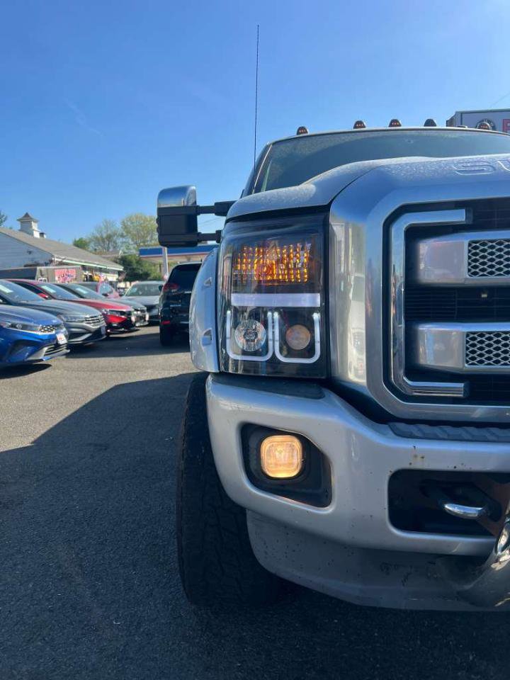 Used 2013 Ford F350 Platinum AWD/4WD image 2