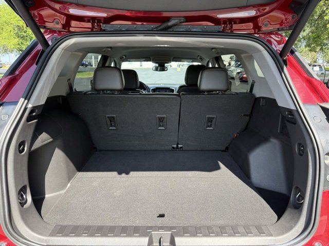 Used 2021 GMC Terrain SLT image 16