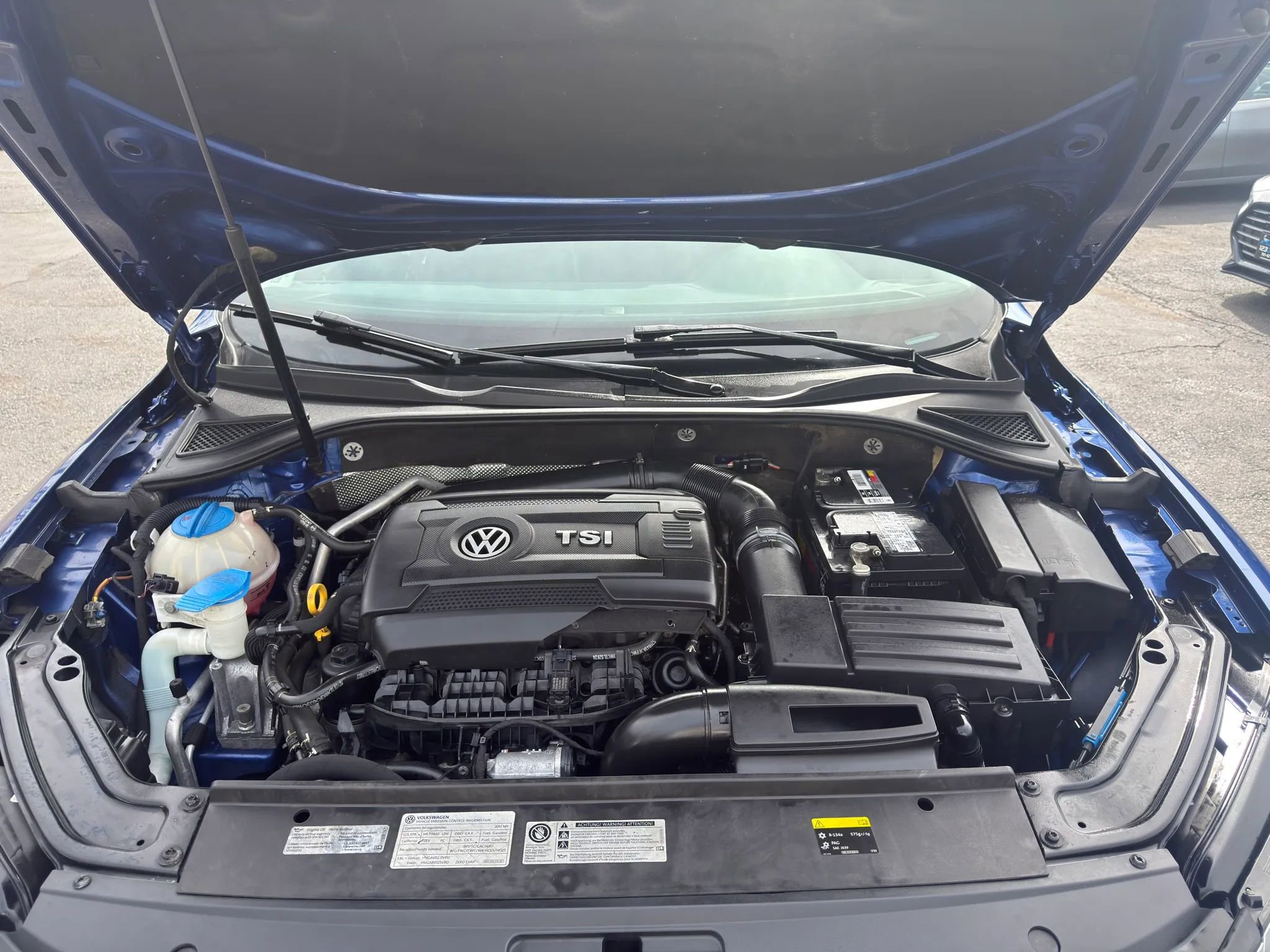 Used 2017 Volkswagen Passat 1.8T SE FWD image 14
