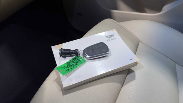 Used 2019 Cadillac XT5 FWD image 28