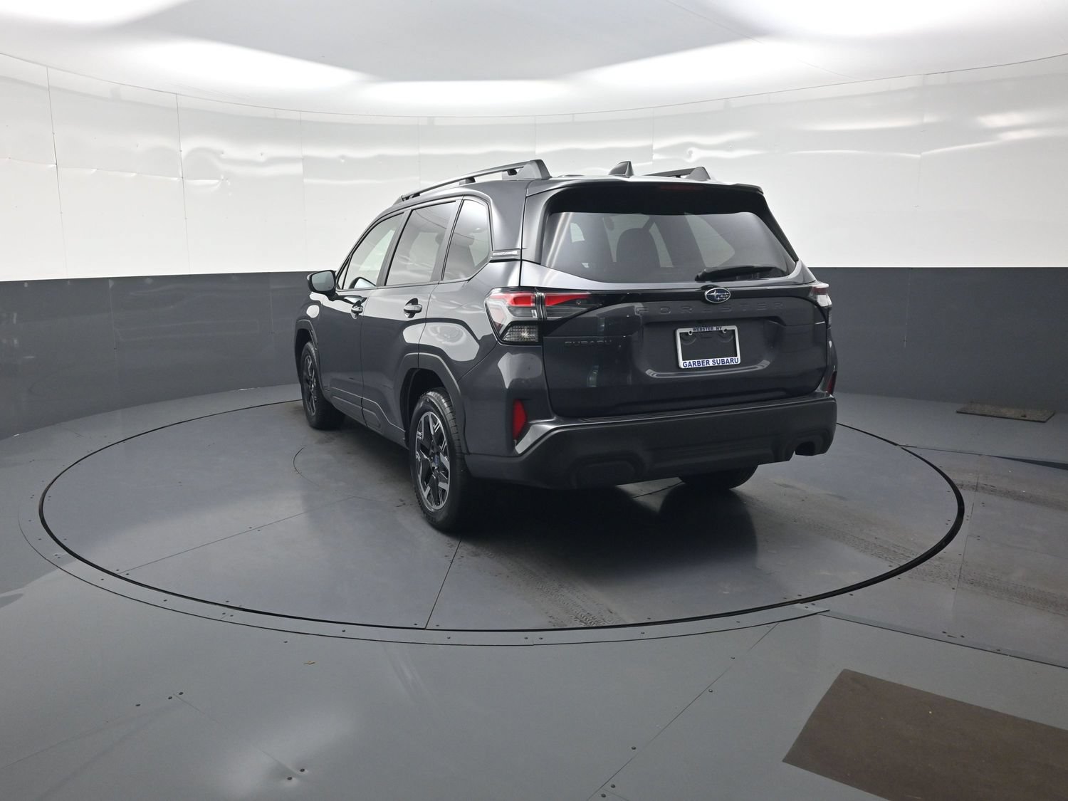Certified 2025 Subaru Forester Premium AWD/4WD image 5