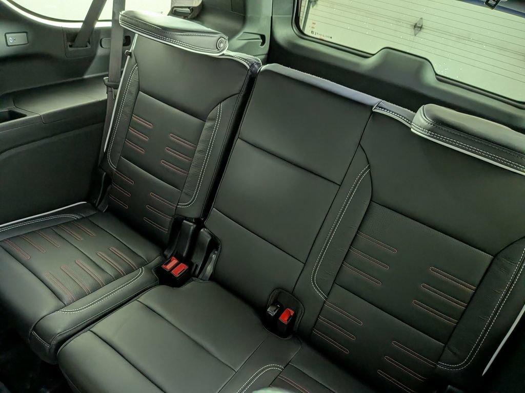 New 2026 GMC Yukon XL AT4 Ultimate w/ LPO, Floor Liner Package AWD/4WD image 40