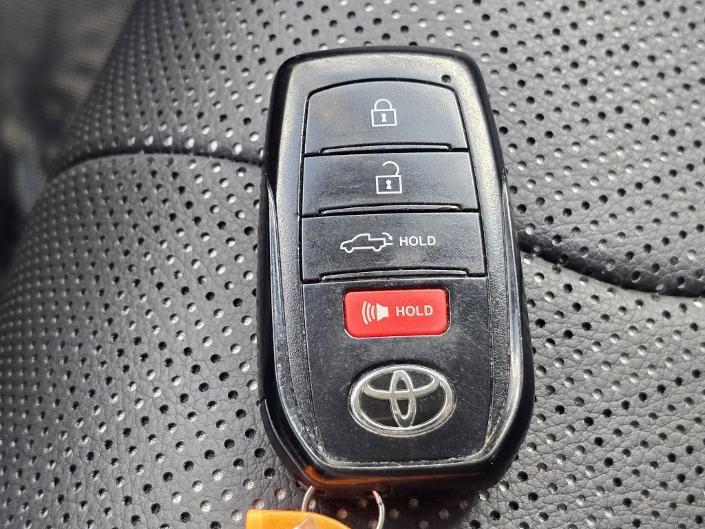 Used 2022 Toyota Tundra Limited w/ TRD Off-Road Package AWD/4WD image 37