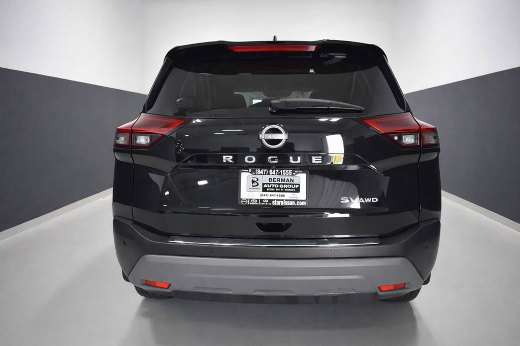 Certified 2023 Nissan Rogue SV image 9