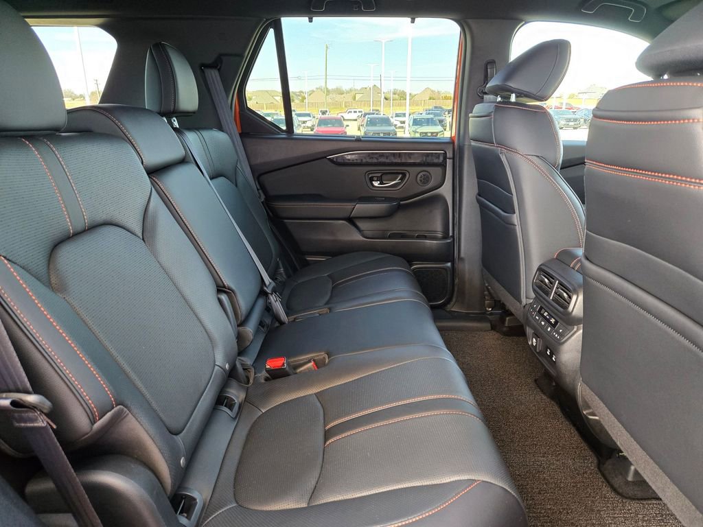 Used 2026 Honda Passport TrailSport image 25