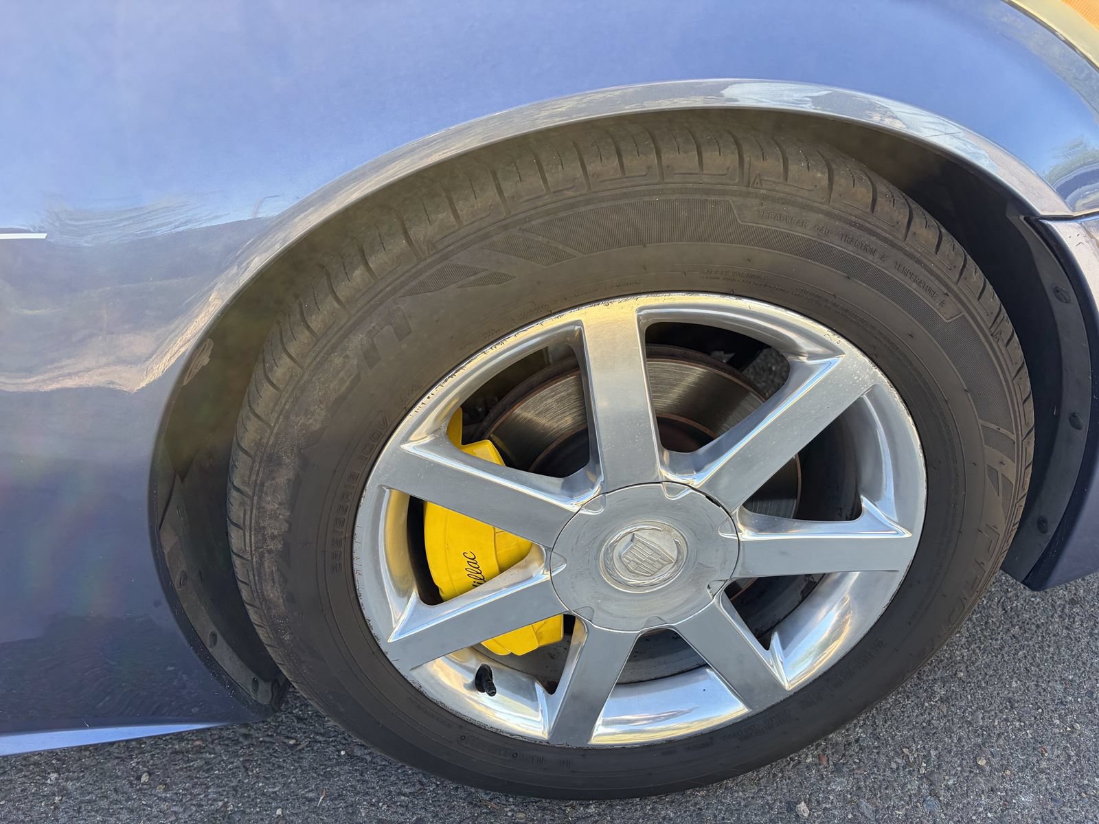 Used 2005 Cadillac XLR RWD image 8