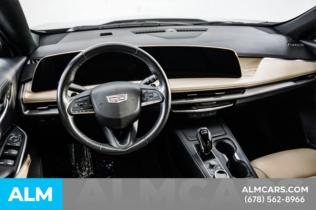 Used 2025 Cadillac XT4 Premium Luxury FWD image 24