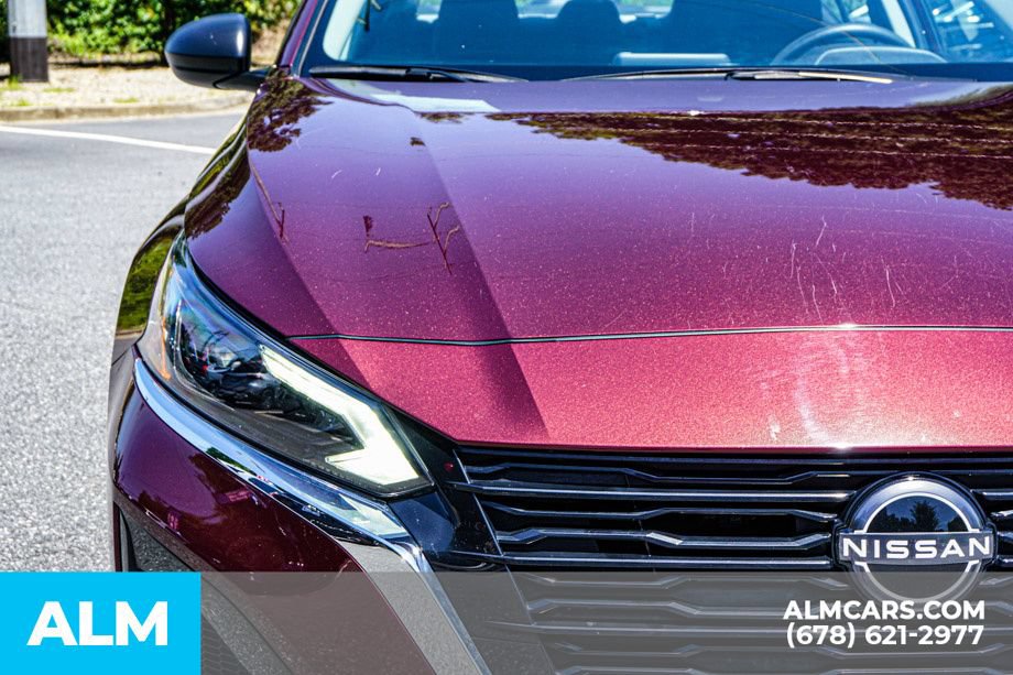 Used 2025 Nissan Altima 2.5 SV FWD image 11