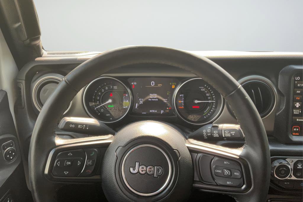 Used 2023 Jeep Wrangler Unlimited w/ Cold Weather Group AWD/4WD image 14