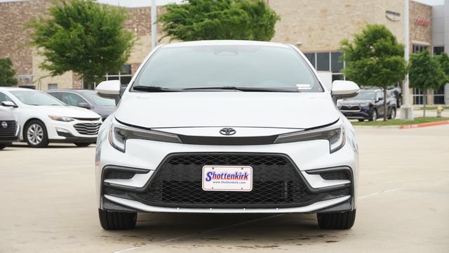 Used 2024 Toyota Corolla SE FWD image 6