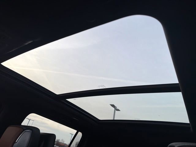 Used 2024 GMC Yukon XL Denali Ultimate image 33