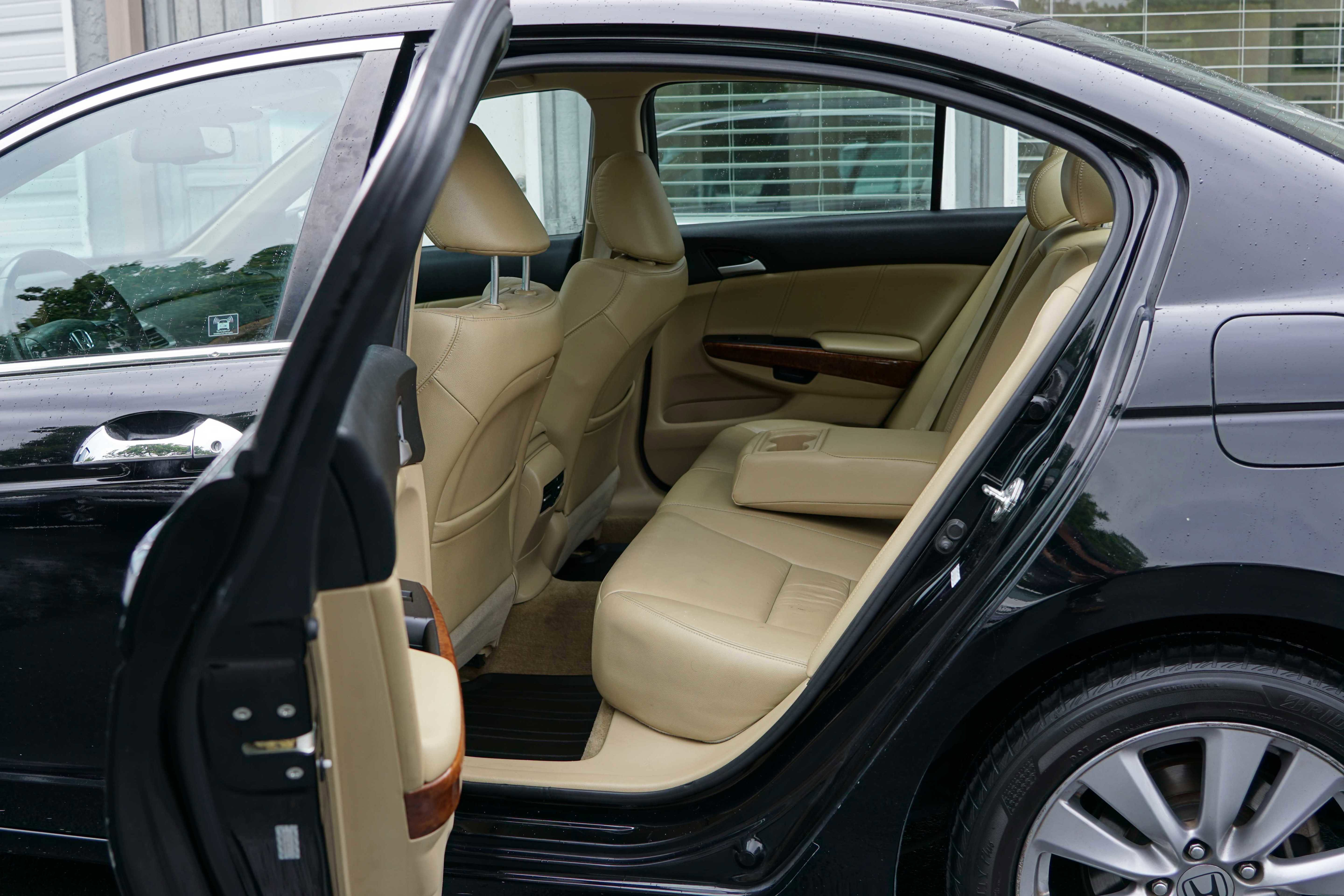 Used 2012 Honda Accord EX-L image 28