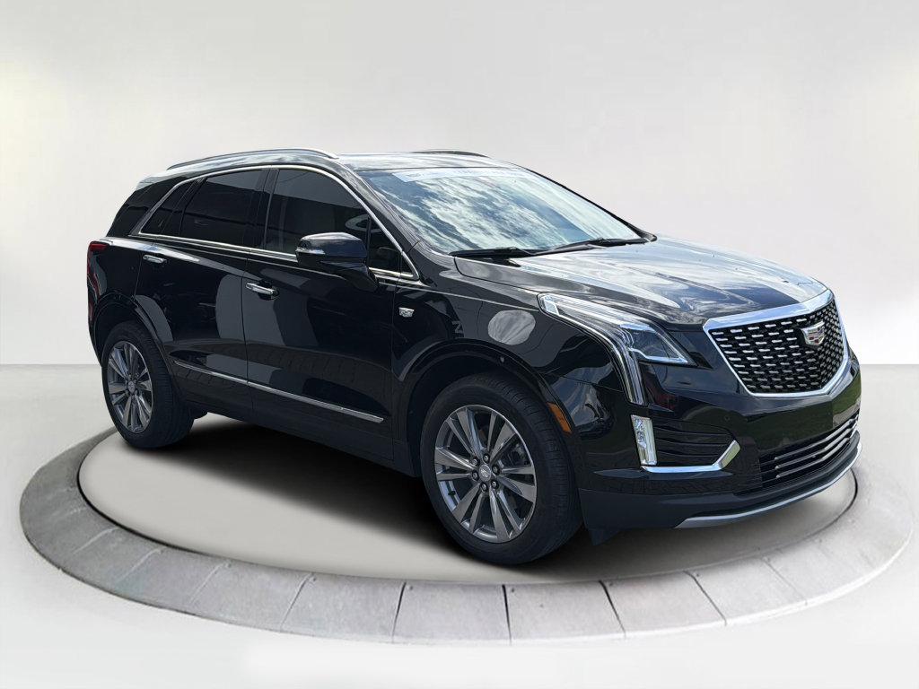 Certified 2025 Cadillac XT5 Premium Luxury FWD image 6