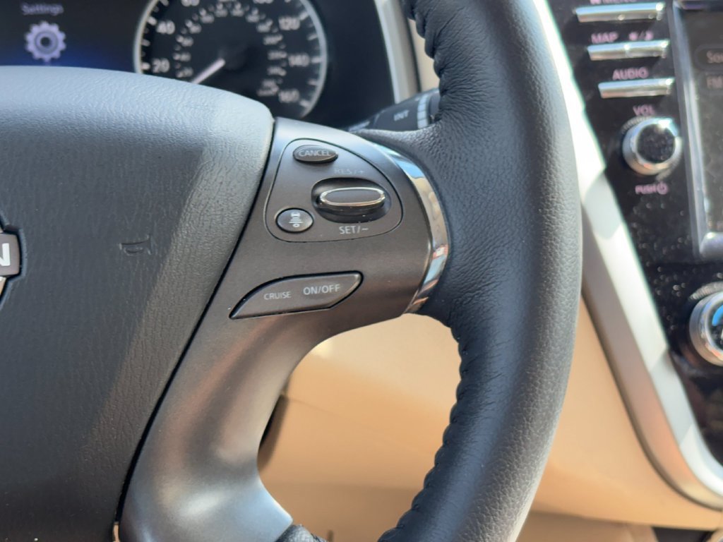 Used 2023 Nissan Murano SL FWD image 13