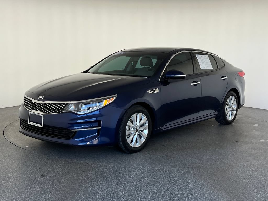 Used 2017 Kia Optima EX FWD image 10
