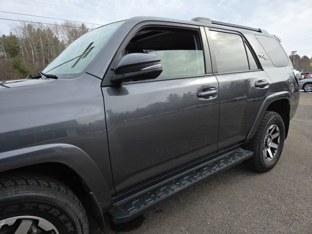 Used 2020 Toyota 4Runner TRD Off-Road image 33