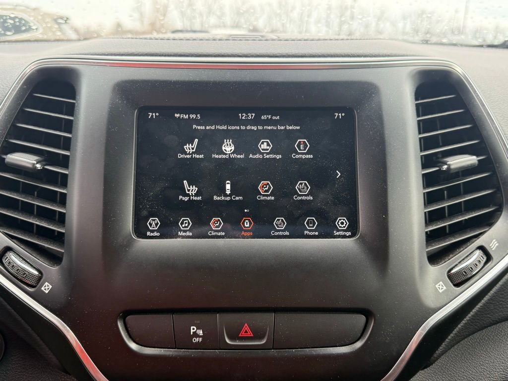 Used 2019 Jeep Cherokee Latitude Plus image 3