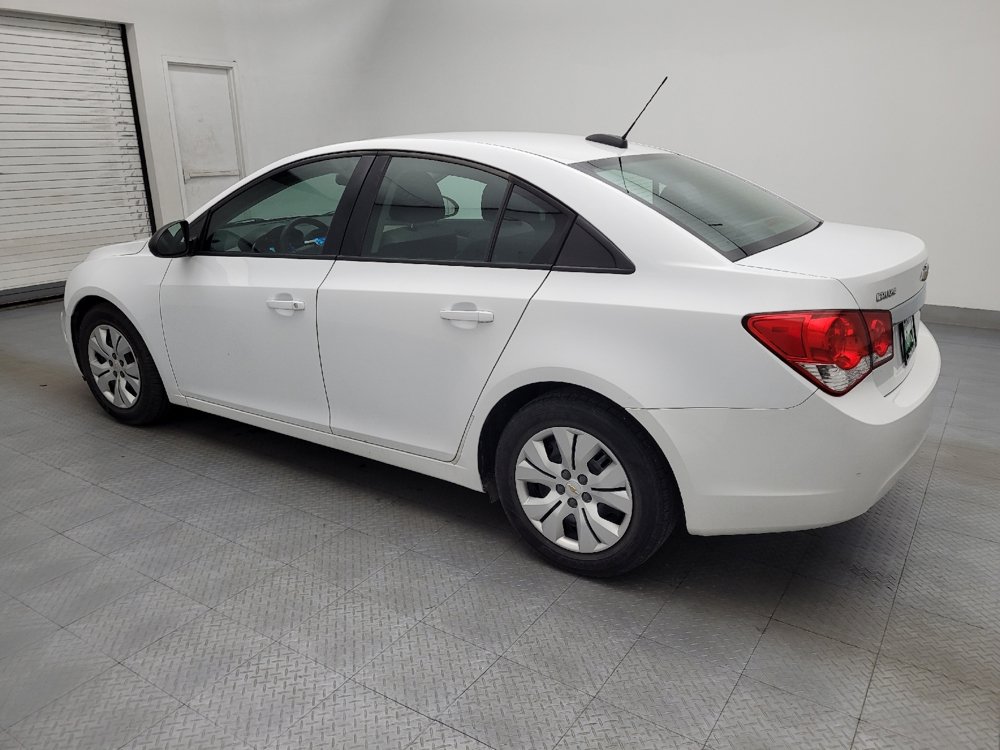 Used 2015 Chevrolet Cruze LS FWD image 3