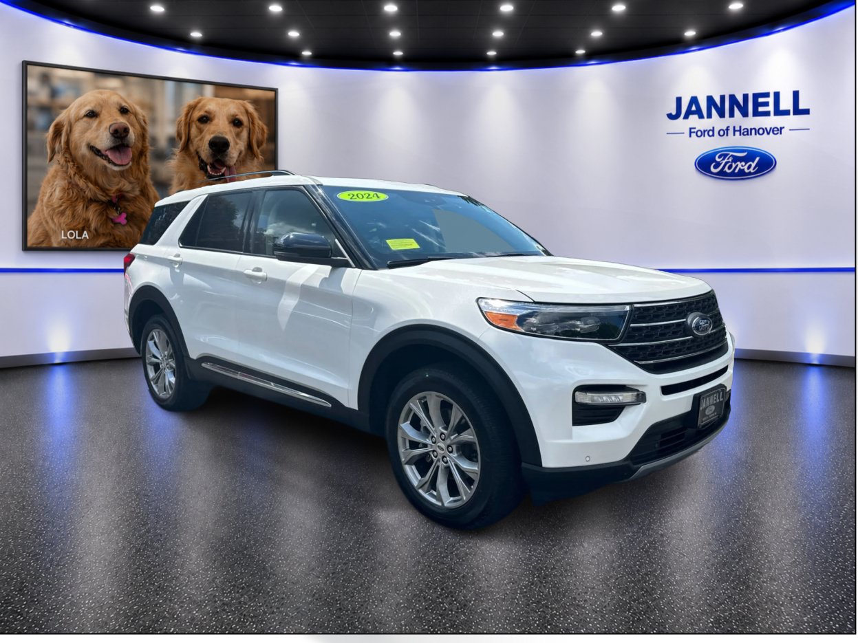 Used 2024 Ford Explorer XLT w/ Equipment Group 202A AWD/4WD image 3