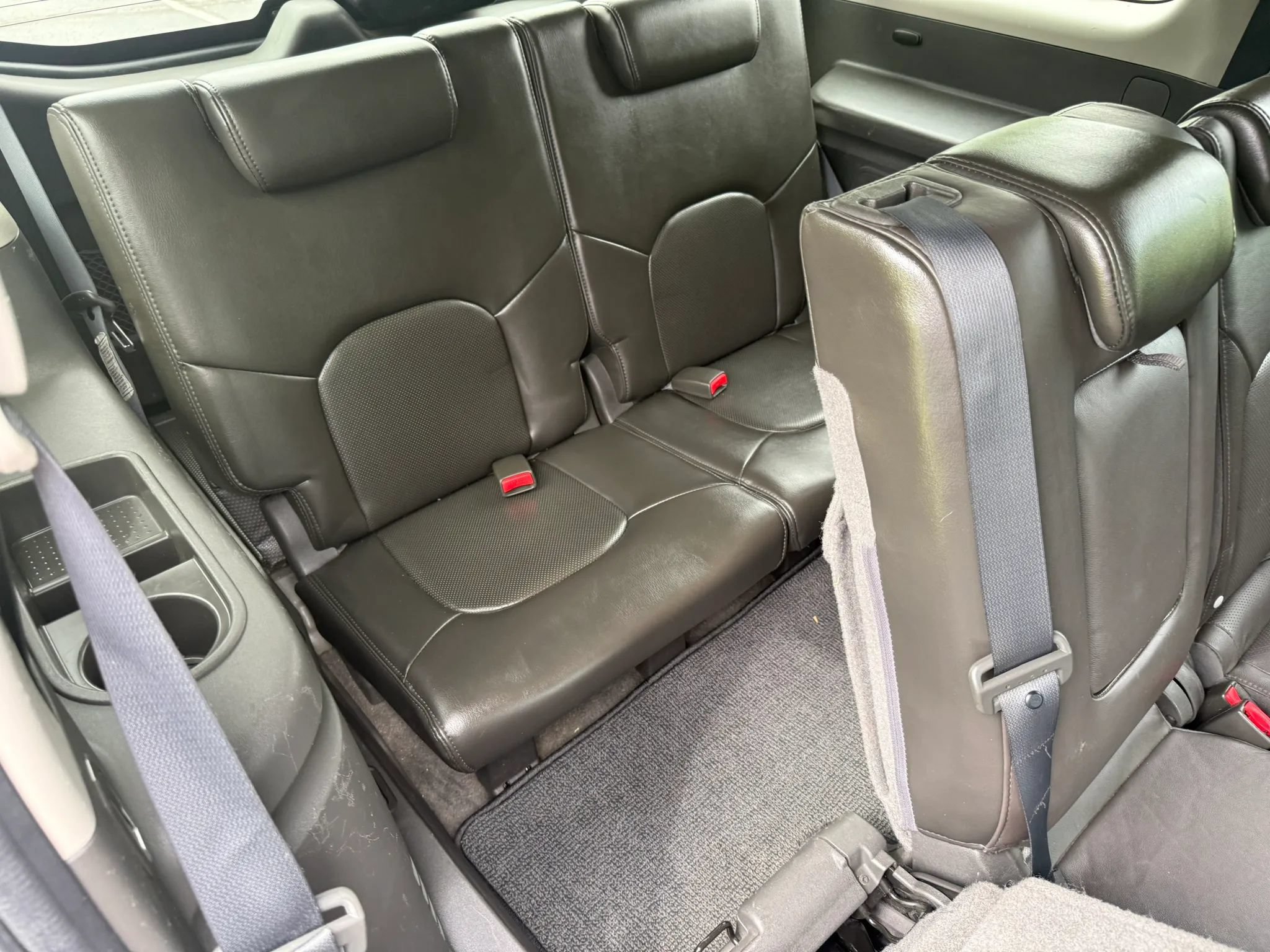 Used 2008 Nissan Pathfinder SE w/ Leather Pkg AWD/4WD image 13