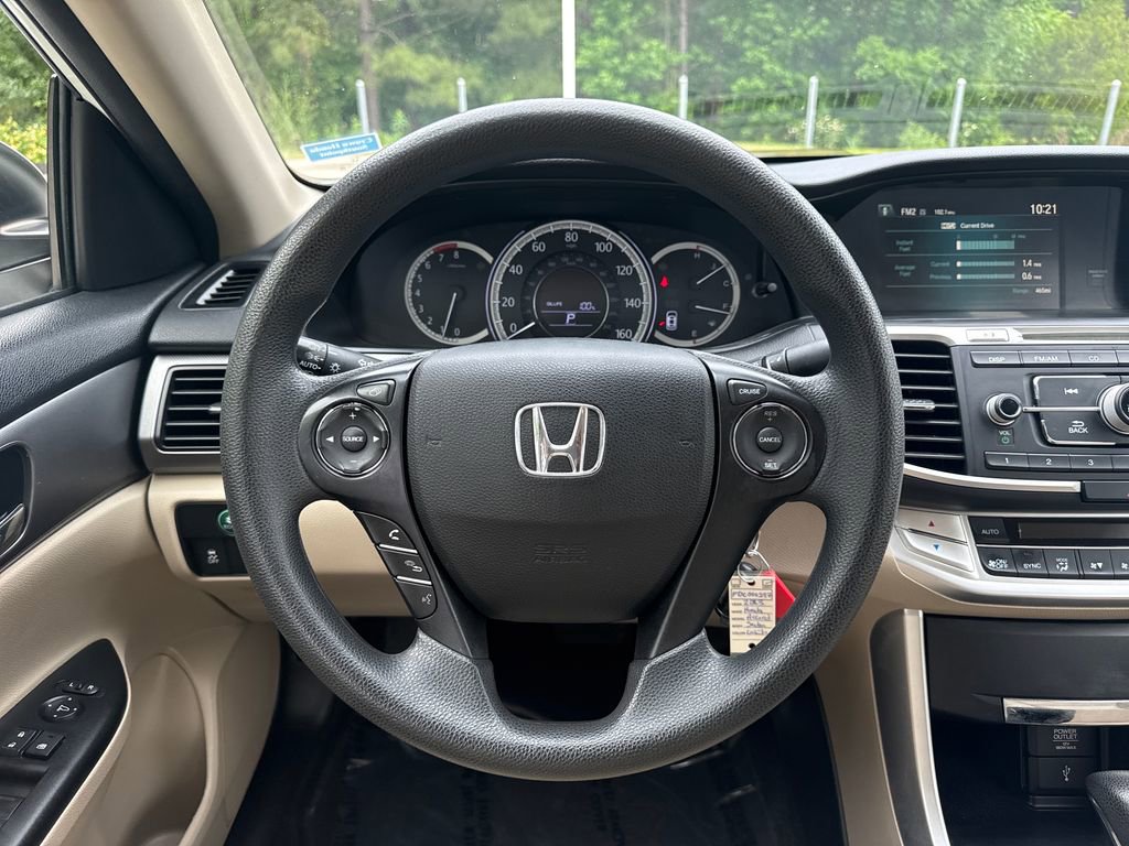 Used 2013 Honda Accord LX image 19