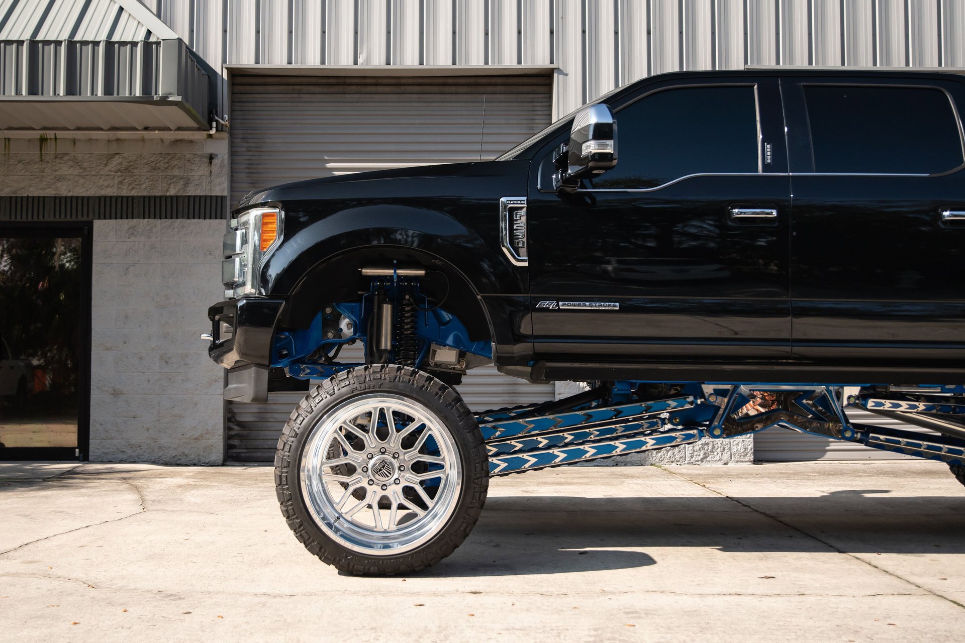 Used 2017 Ford F250 Platinum w/ Platinum Ultimate Package image 22